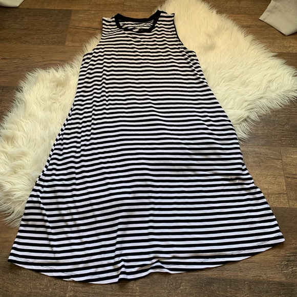 Time and Tru Dresses & Skirts - Sleeveless A Line dress with Pockets